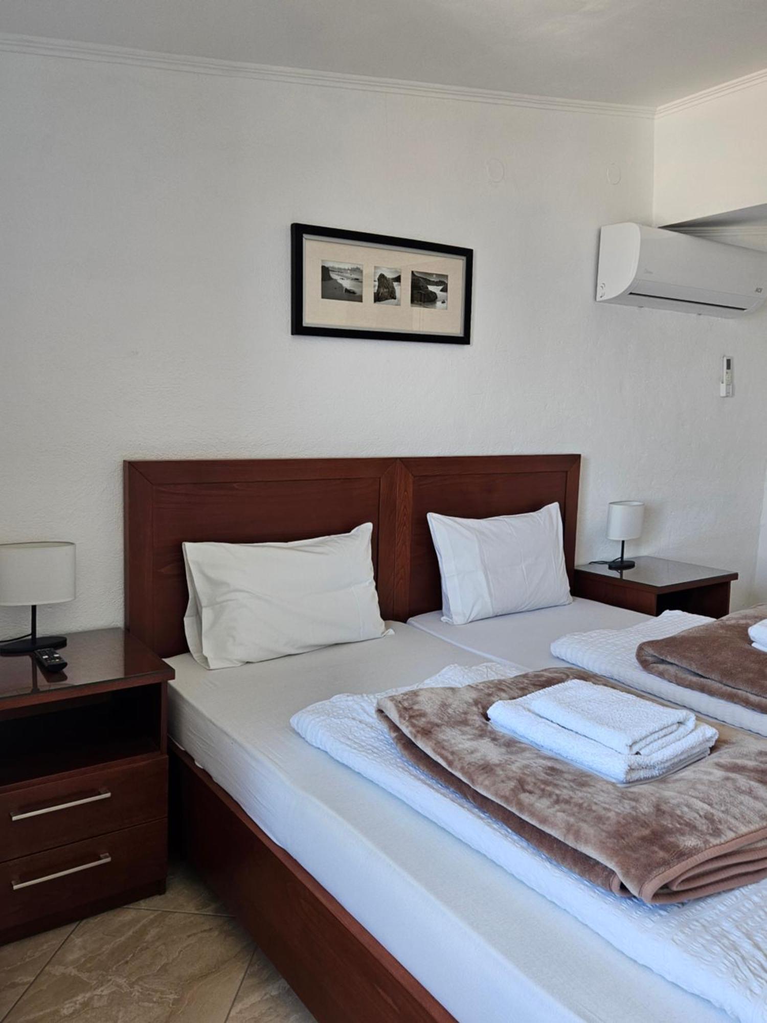Leonidas Apartments Néa Péramos Zewnętrze zdjęcie