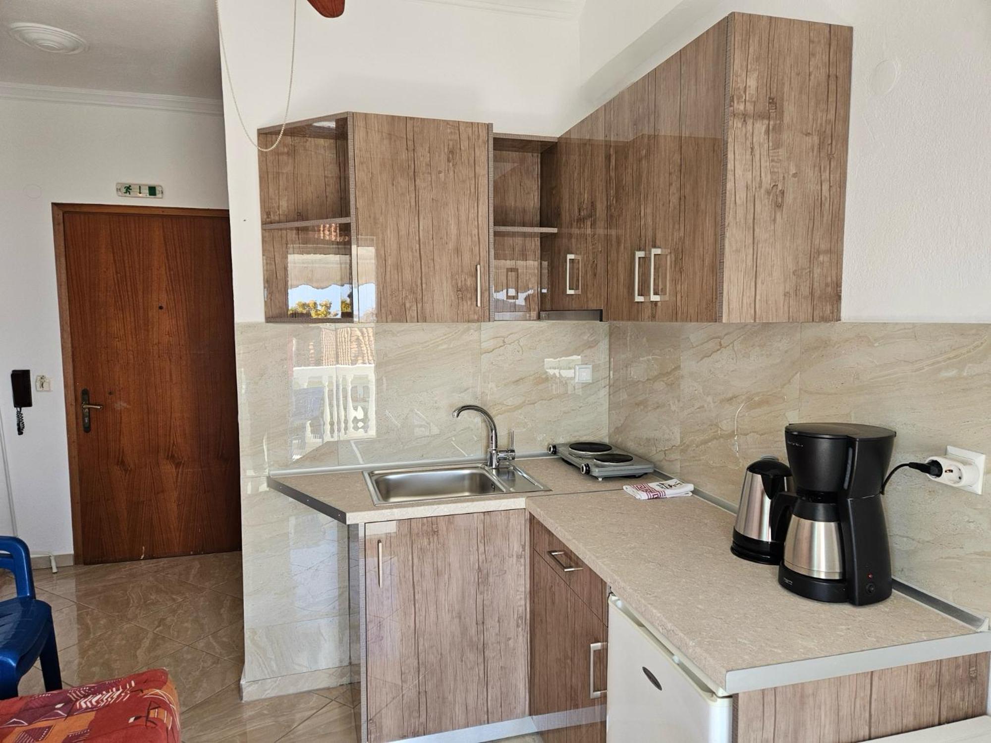 Leonidas Apartments Néa Péramos Zewnętrze zdjęcie